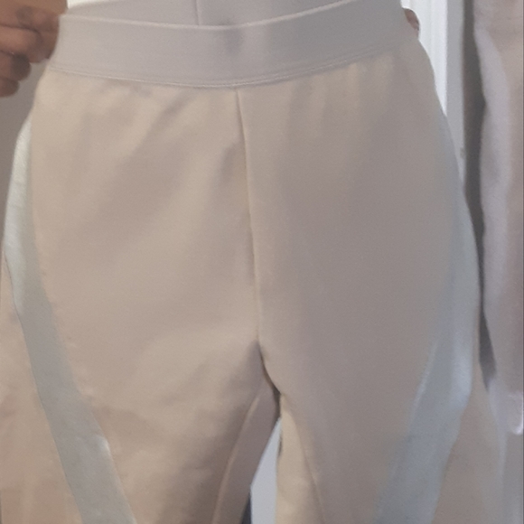 ❣BCBG MazaZRIA  stretch pant - Picture 3 of 9